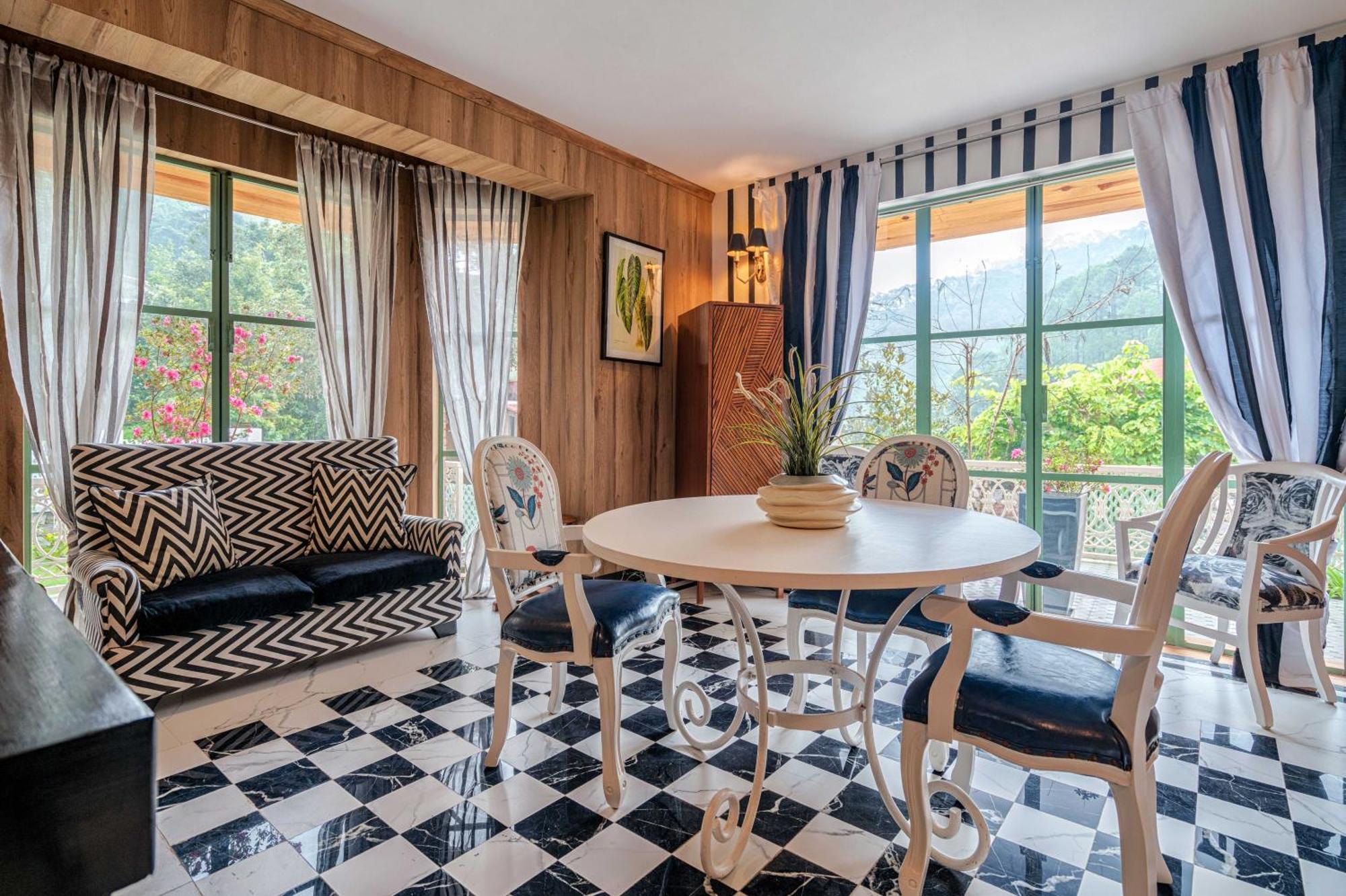 Casa Bhimtalヴィラ エクステリア 写真