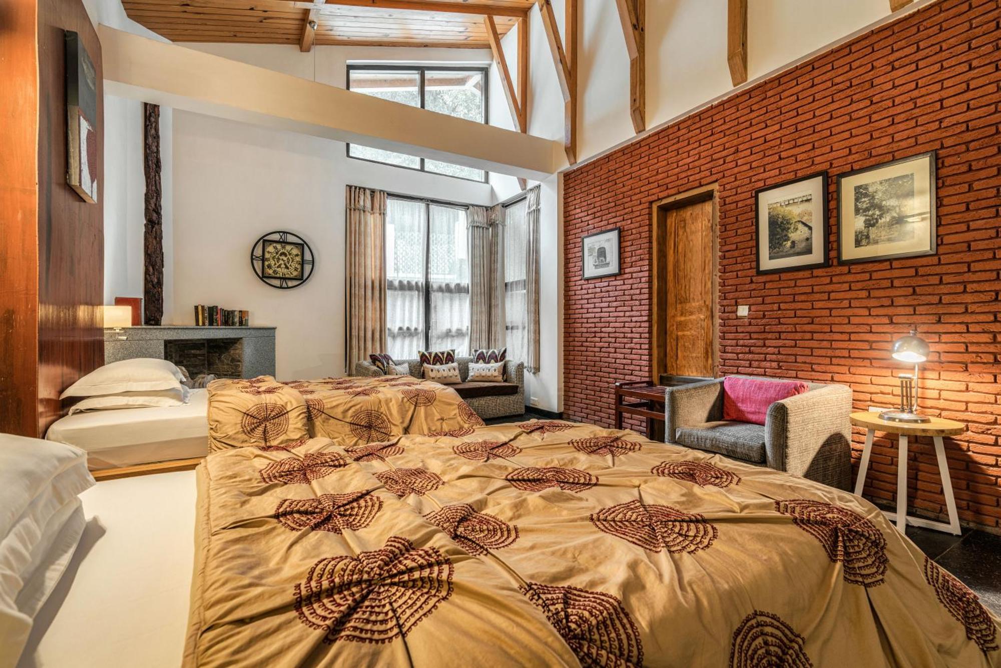 Casa Bhimtalヴィラ エクステリア 写真